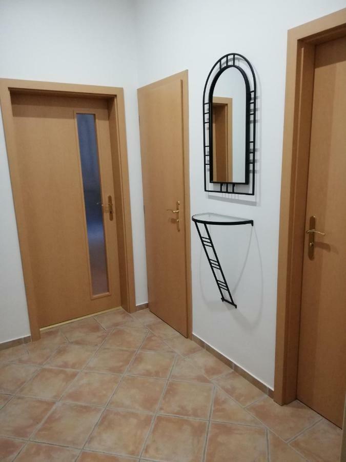 Apartmány pod Divadlem Znojmo Exterior foto